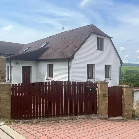 Вилла Cat'S House- Dum U Trech Kocek Zdice Экстерьер фото